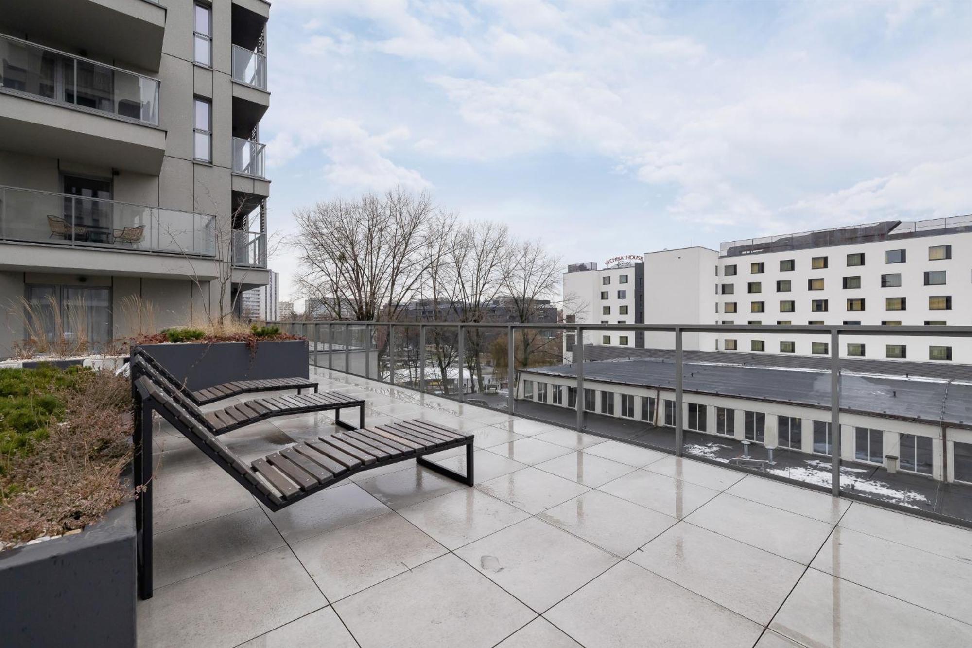 Exclusive Apartment In Katowice With Balcony, Parking, Gym And Sauna By Noclegi Renters Kültér fotó